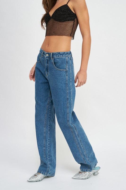 Low-Rise Boyfriend Jeans - Studio 653