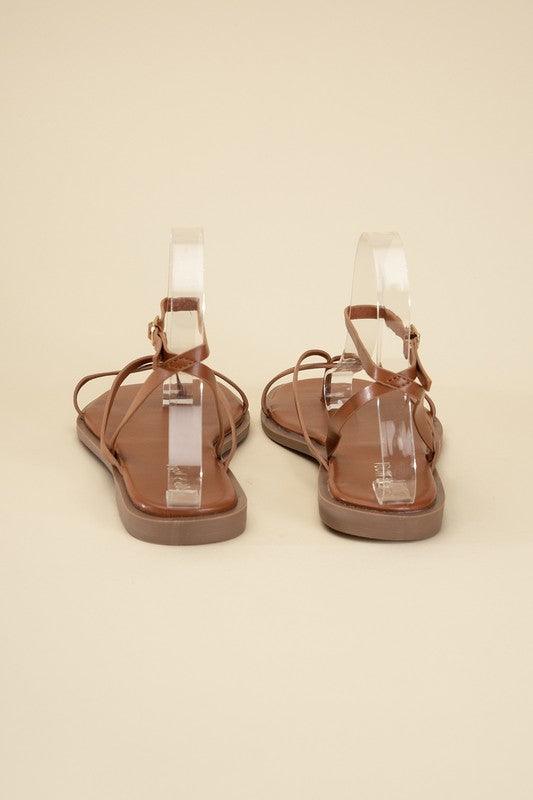 Elio Flat Strappy Sandal - Studio 653