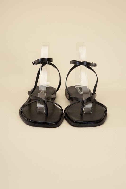 Elio Flat Strappy Sandal - Studio 653