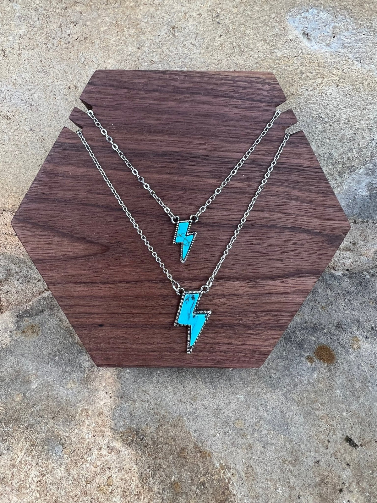 Lightning Bolt Stone Necklace - Studio 653