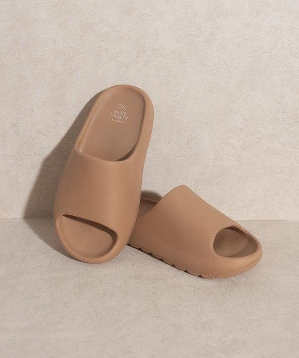 Wyatt - Comfort Slides - Studio 653