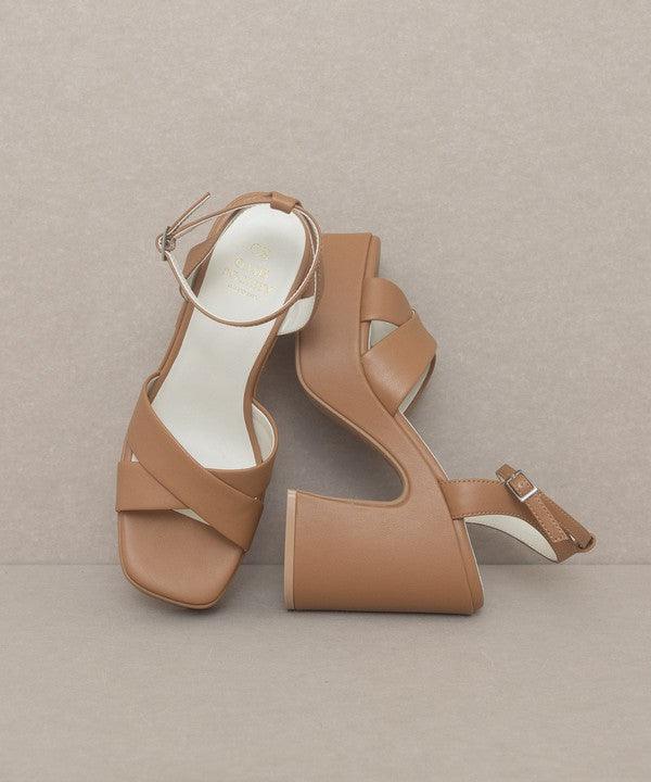 Norah - Chunky Platform Heel - Studio 653