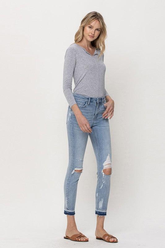 Mid-Rise Crop Skinny Jean - Studio 653