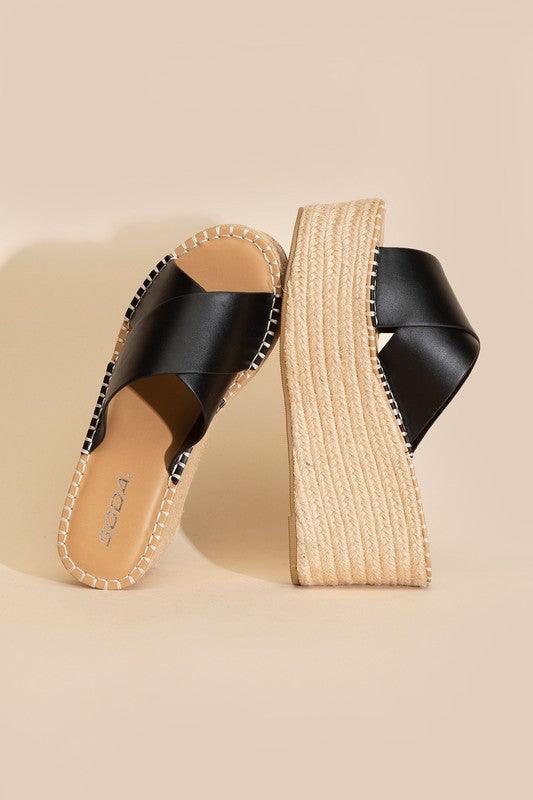 Raffia Platform Slides - Studio 653