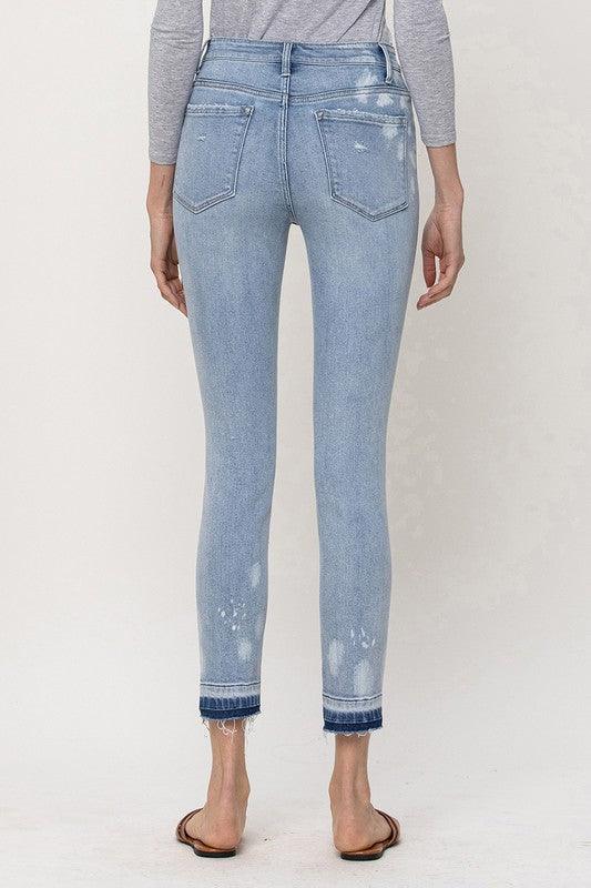 Mid-Rise Crop Skinny Jean - Studio 653