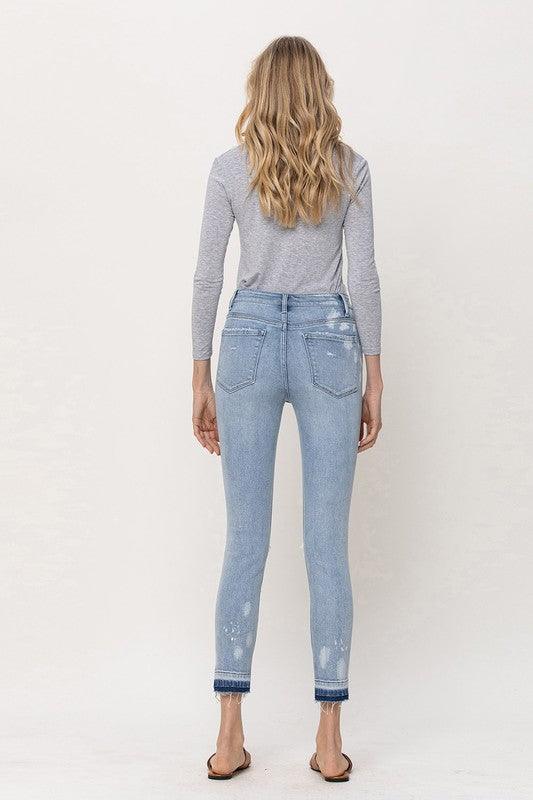 Mid-Rise Crop Skinny Jean - Studio 653