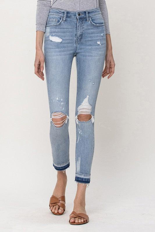 Mid-Rise Crop Skinny Jean - Studio 653